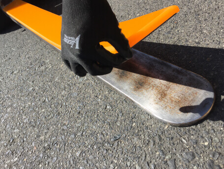 フレコングリップはマグネットで取付